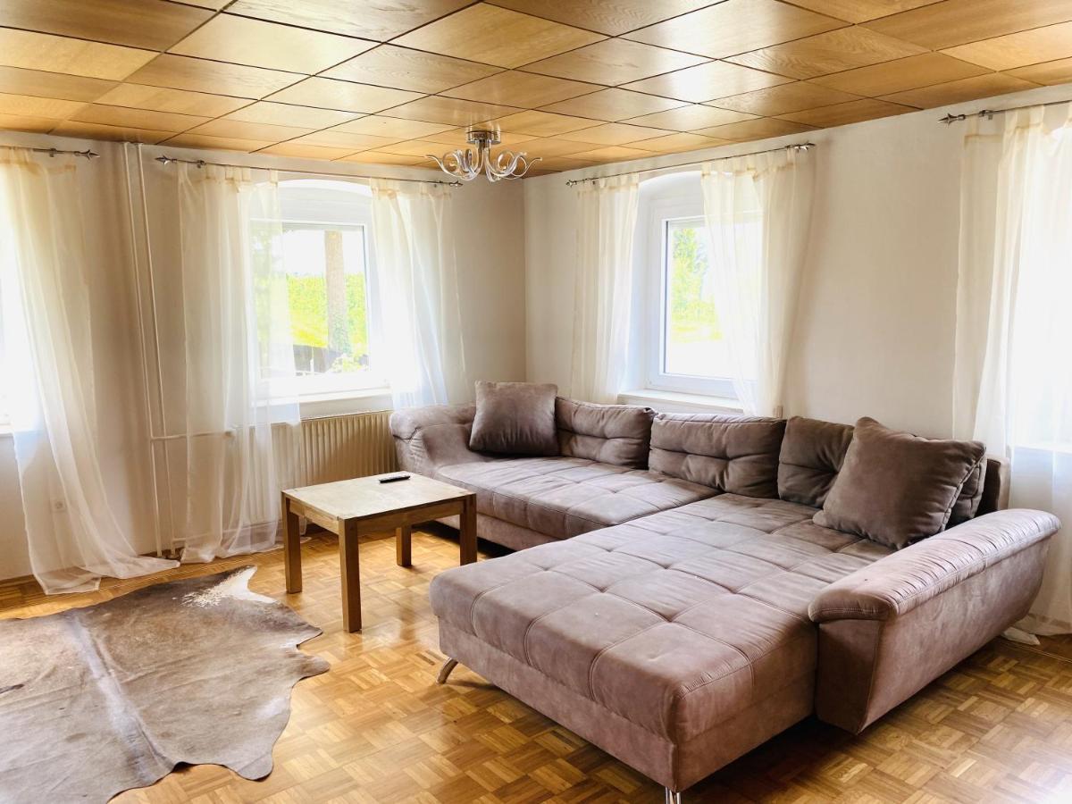 Ferienwohnung Ellenweiler Bis 15 P フリードリヒスハーフェン エクステリア 写真
