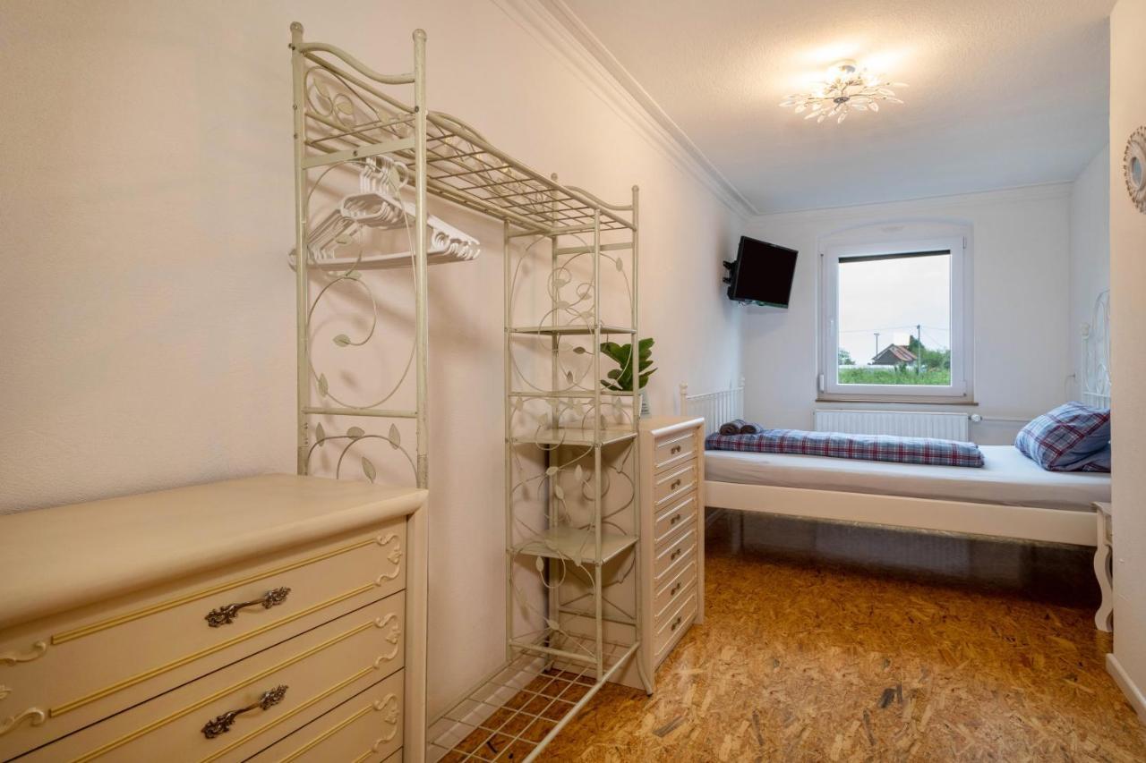 Ferienwohnung Ellenweiler Bis 15 P フリードリヒスハーフェン エクステリア 写真